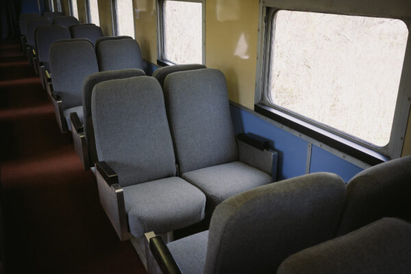 flx-deluxe-coach-detail