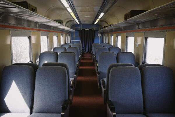 flx-deluxe-coach-wide